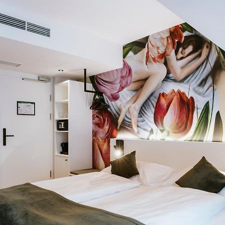 Art-Inn Design Self-Check-In-Hotel Linec Exteriér fotografie