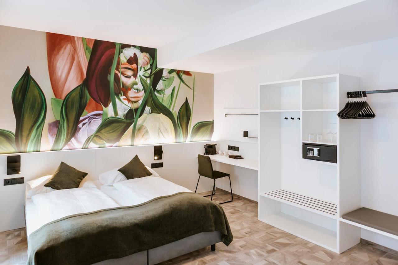 Art-Inn Design Self-Check-In-Hotel Linec Exteriér fotografie