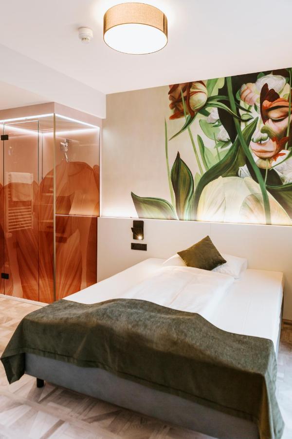 Art-Inn Design Self-Check-In-Hotel Linec Exteriér fotografie